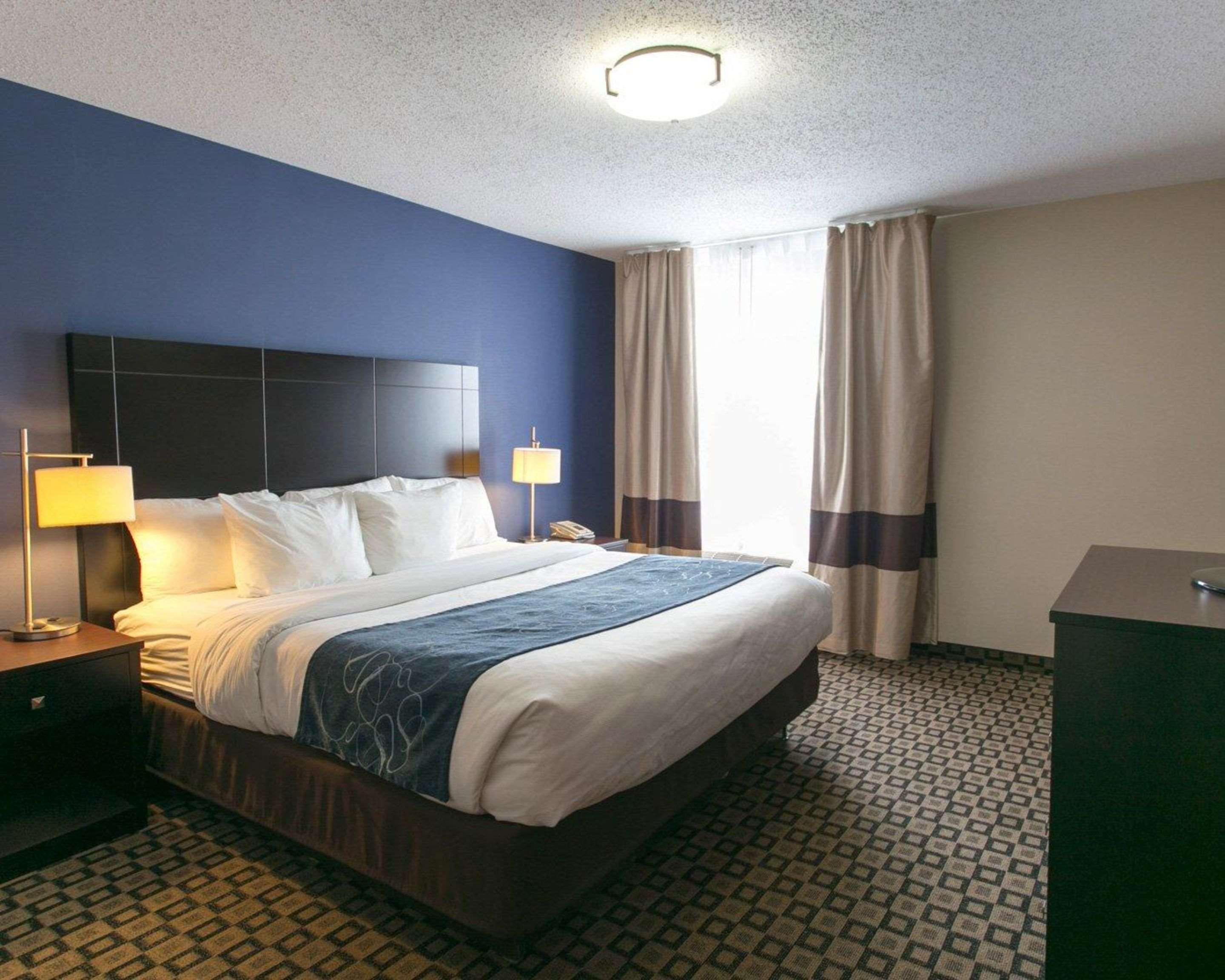 Comfort Suites Benton Harbor - St Joseph Екстериор снимка