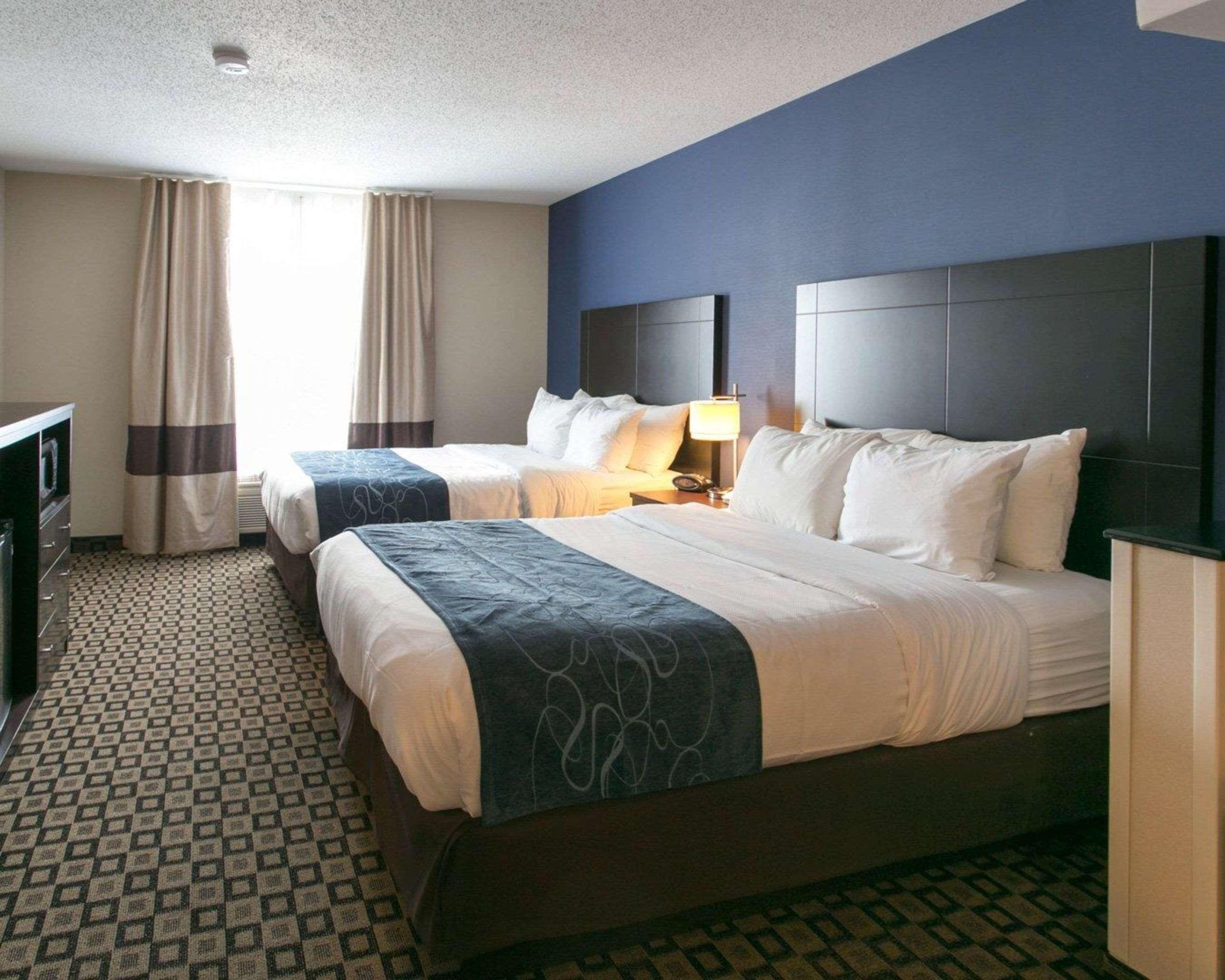 Comfort Suites Benton Harbor - St Joseph Екстериор снимка