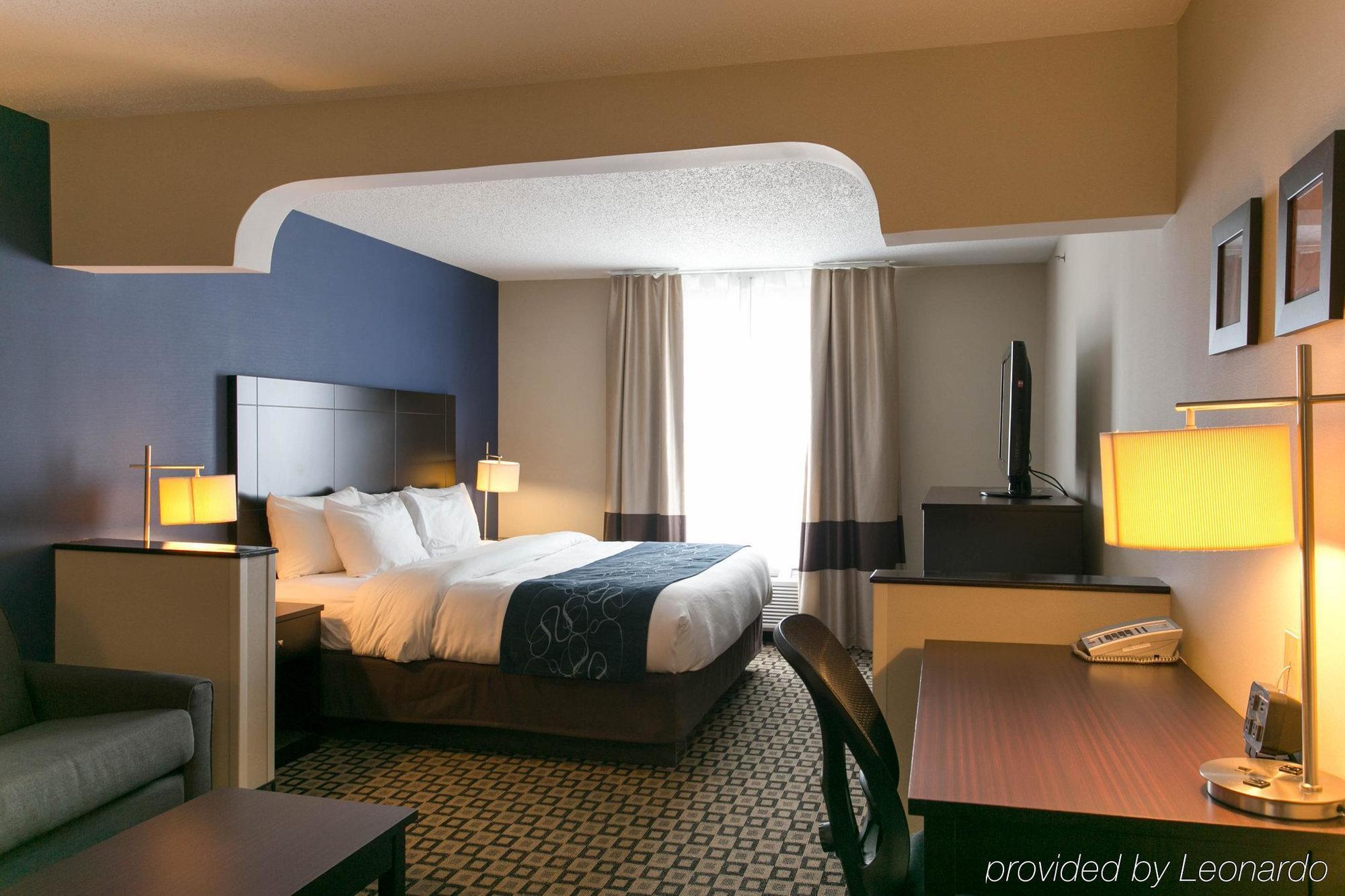 Comfort Suites Benton Harbor - St Joseph Екстериор снимка