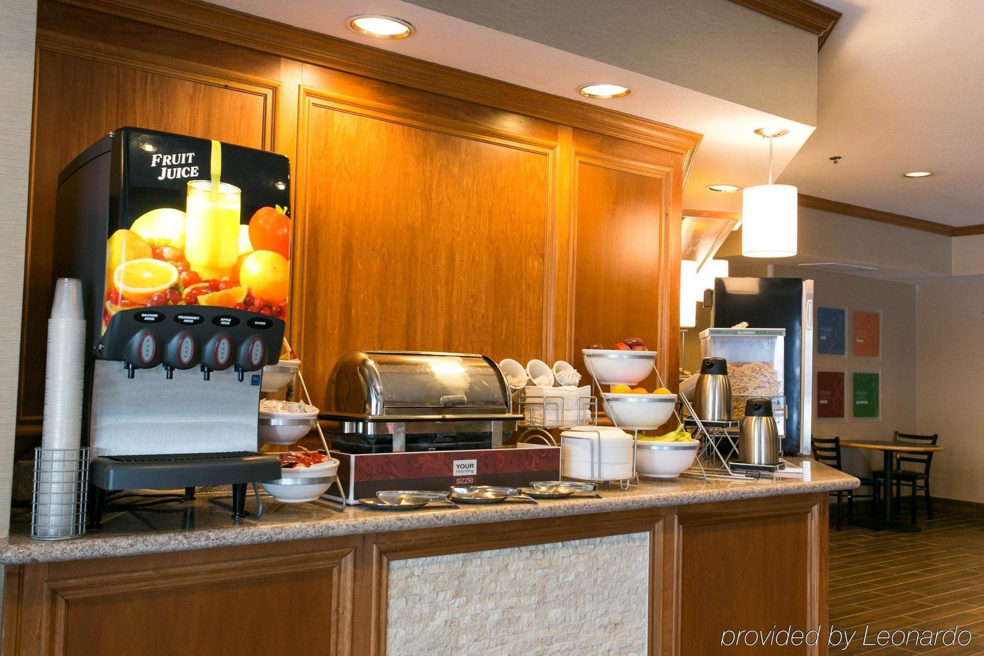 Comfort Suites Benton Harbor - St Joseph Екстериор снимка